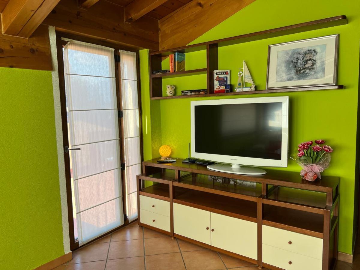 Casa Martina - A Quiet Home By The Lake 科利科 外观 照片
